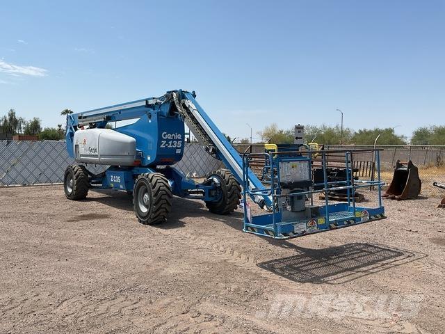 Genie Z-135 Съчленени стрелови подемници