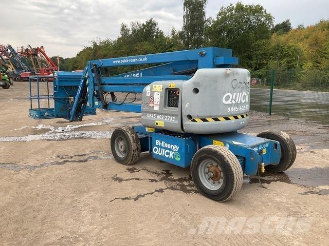 Genie Z45/25J Съчленени стрелови подемници