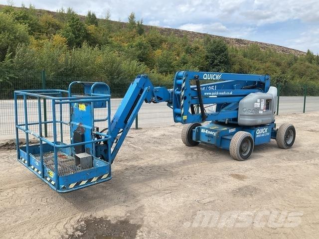 Genie Z45/25J Съчленени стрелови подемници