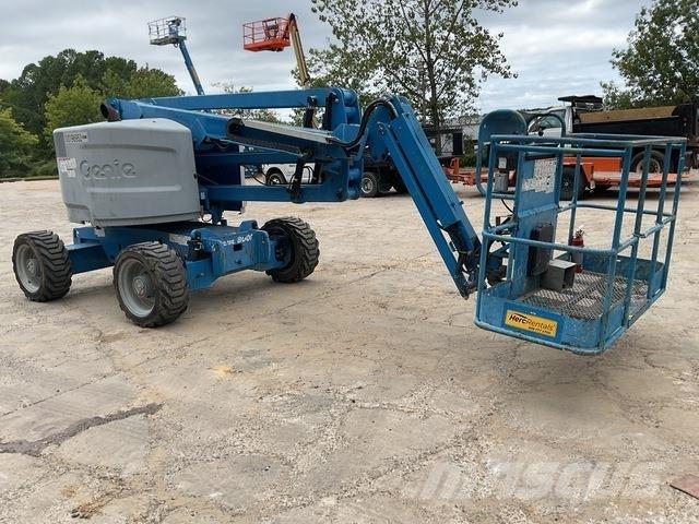Genie Z45/25J Съчленени стрелови подемници