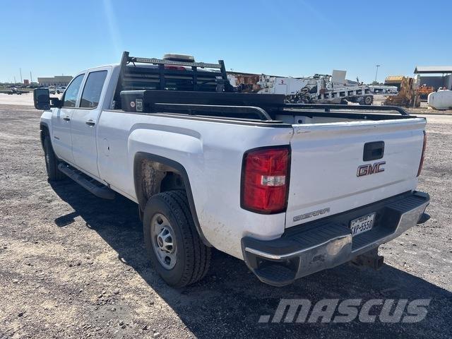 GMC 2500 Пикапи