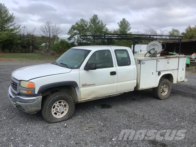 GMC 2500 Пикапи