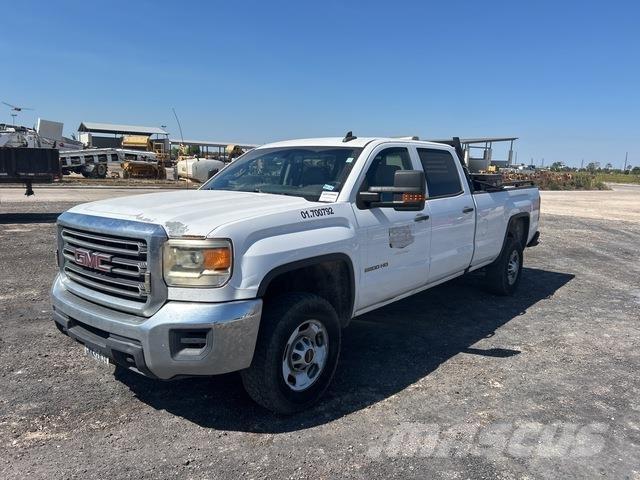 GMC 2500 HD Пикапи