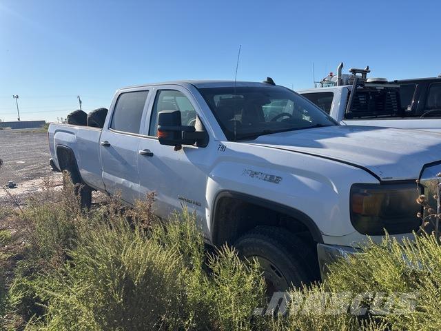 GMC 2500 HD Пикапи