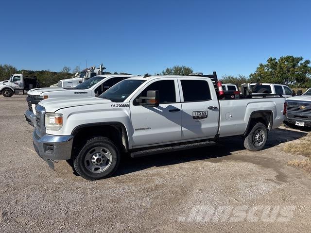 GMC 2500 HD Пикапи