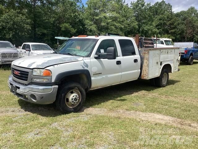 GMC 3500 Пикапи