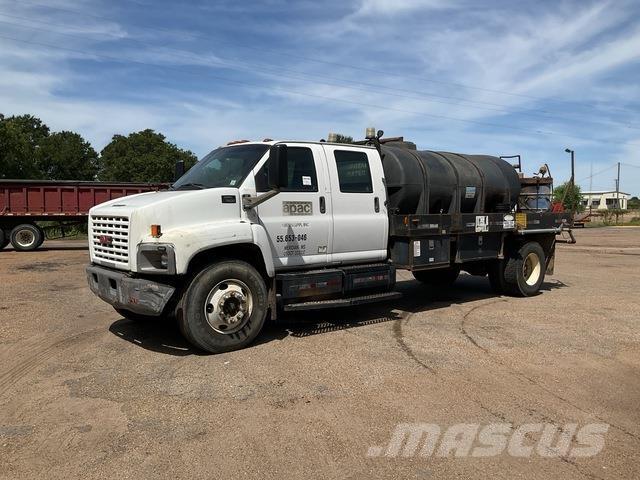 GMC 7500 Цистерна