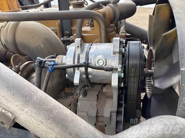 GMC T7500 Строителство - Други