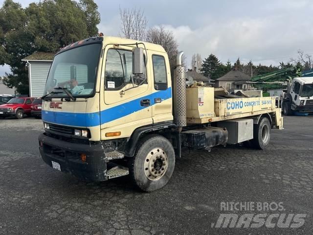 GMC T7500 Бетонопомпи
