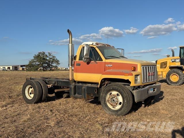 GMC Topkick Кабини