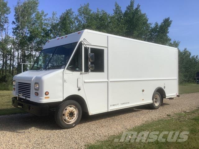 GMC Workhorse Фургони
