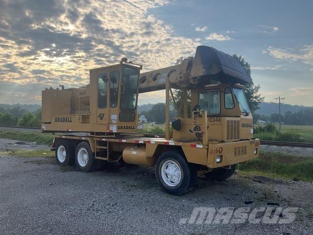 Gradall G660E Колесни екскаватори
