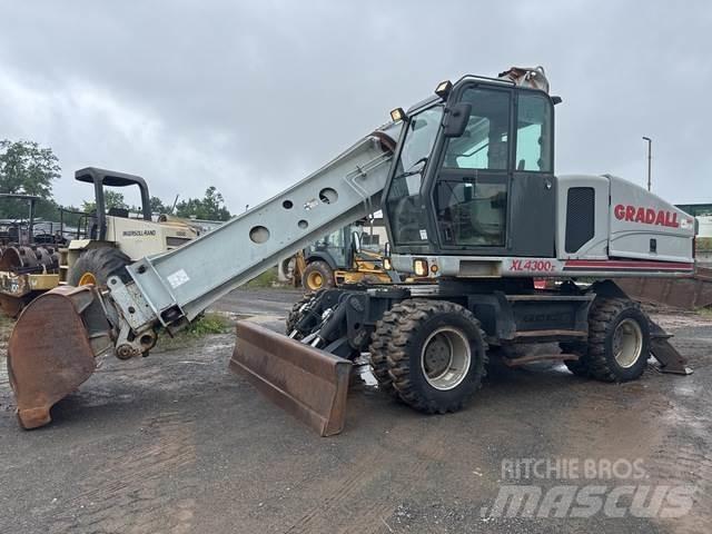 Gradall XL4300 Колесни екскаватори