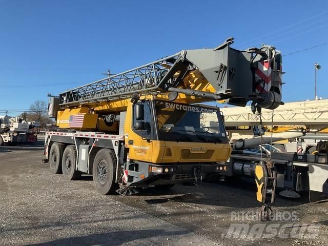 Grove GMK3055 Всъдеходни кранове