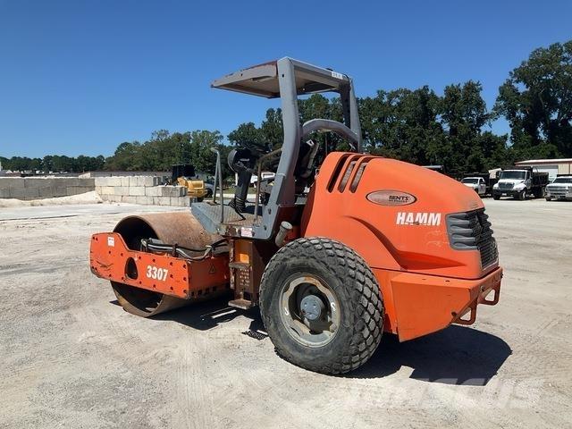Hamm 3307 Еднобарабанни ролки

