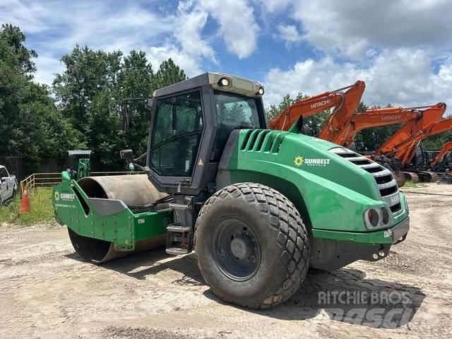 Hamm H10I Еднобарабанни ролки
