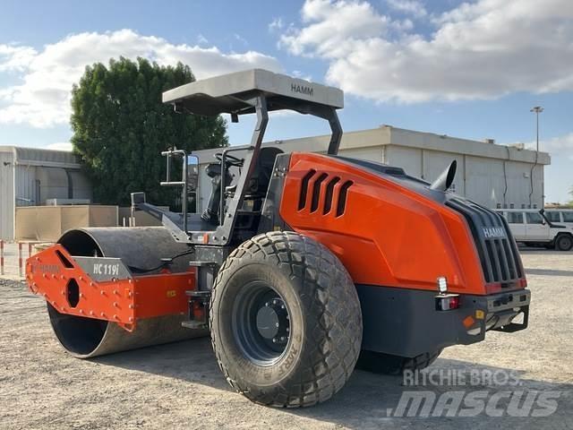 Hamm HC119i Еднобарабанни ролки
