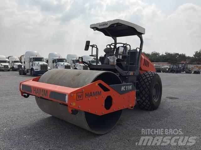 Hamm HC119i Еднобарабанни ролки
