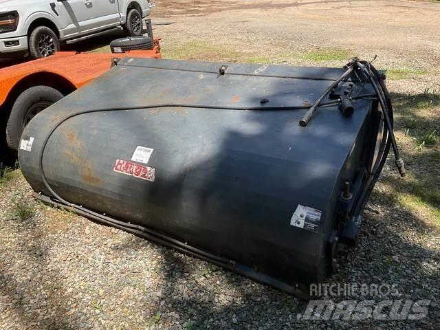 Haugen HPB 84 Автоматични метачки с четки