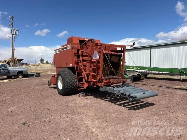 Hesston 4900 Балопреси квадратни
