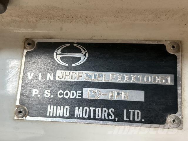 Hino 1ELPG-WPN Влекачи