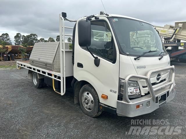 Hino 300 Бордови