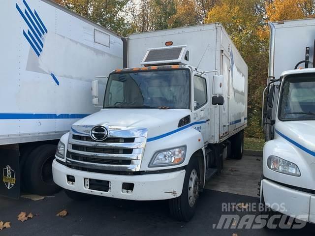 Hino 338 Каросерии