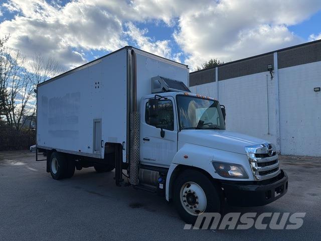 Hino 338 Каросерии