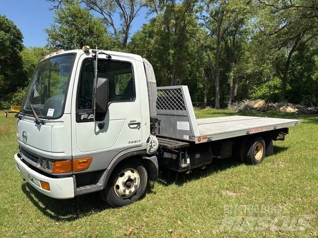 Hino FA1517 Автомобили за пътна помощ