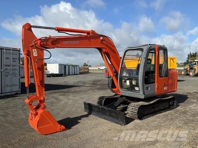 Hitachi ZX60 Мини екскаватори < 7 т