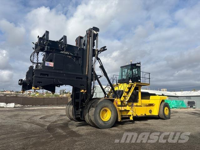 Hoist  Кари товарачи на контейнери