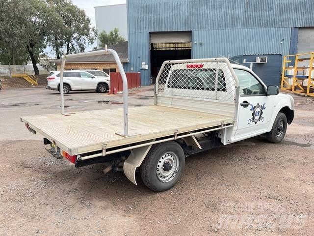 Holden Rodeo Пикапи