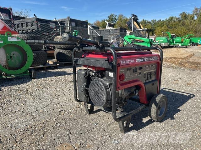 Honda EB 5000X Дизелови генератори
