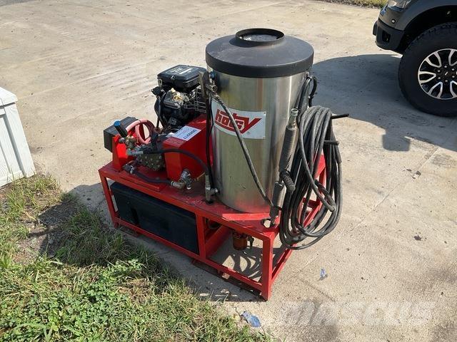 Hotsy 1260SS Уреди за миене под леко налягане
