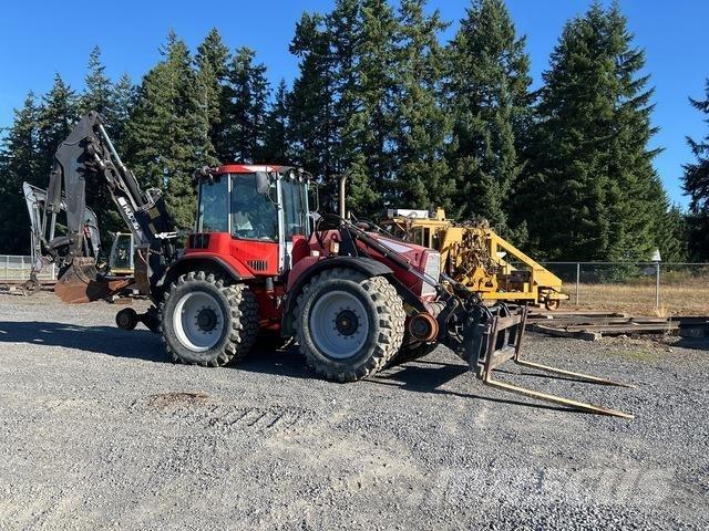 Huddig 1260-B Товарач със заден ексватор