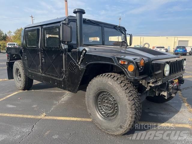 Hummer M11 Пикапи