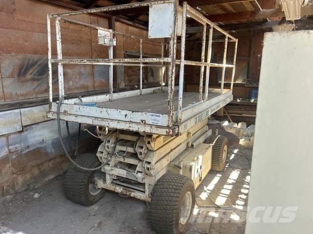 Hunter 2560 Ножични работни платформи