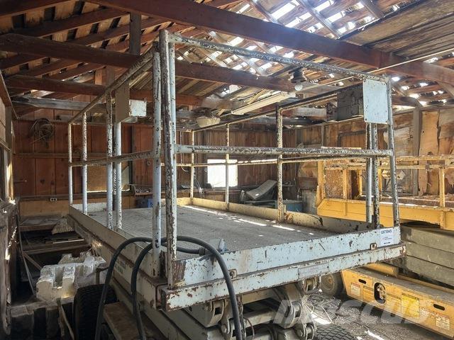 Hunter 2560 Ножични работни платформи