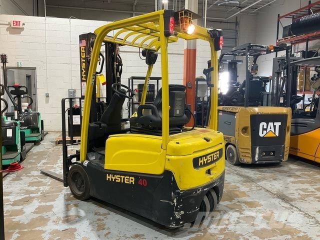 Hyster  Електрически вилични кари-повдигачи