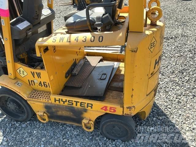 Hyster E45Z-27 Електрически вилични кари-повдигачи