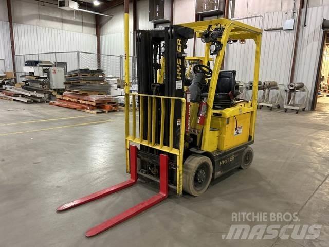 Hyster E50XN Електрически вилични кари-повдигачи