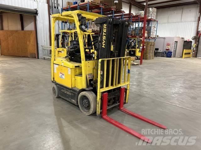 Hyster E50XN Електрически вилични кари-повдигачи