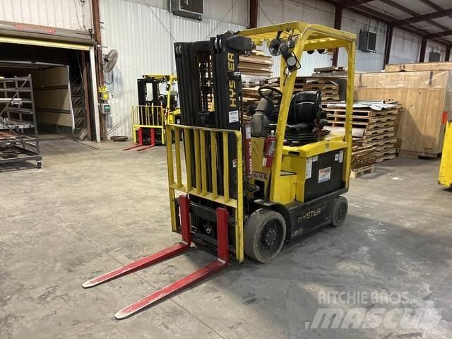 Hyster E50XN Електрически вилични кари-повдигачи