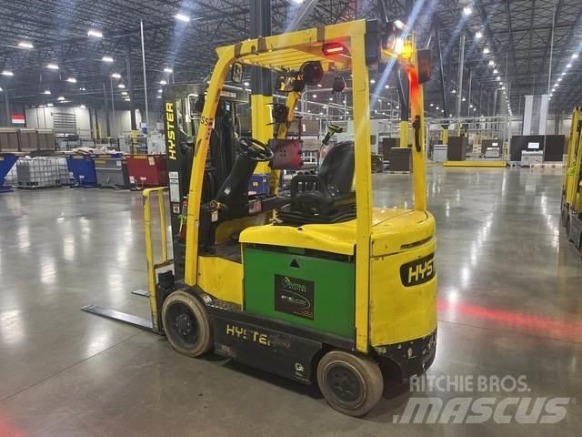 Hyster E50XN Електрически вилични кари-повдигачи