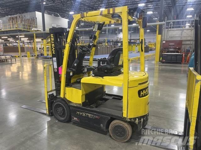 Hyster E50XN Електрически вилични кари-повдигачи