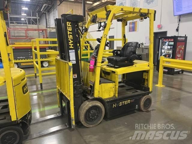 Hyster E50XN Електрически вилични кари-повдигачи