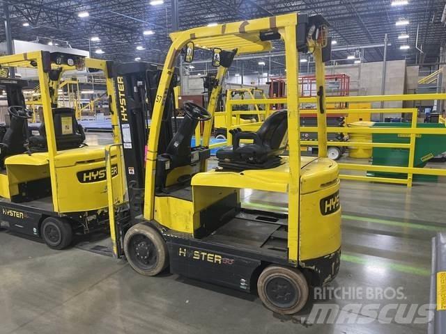 Hyster E50XN Електрически вилични кари-повдигачи
