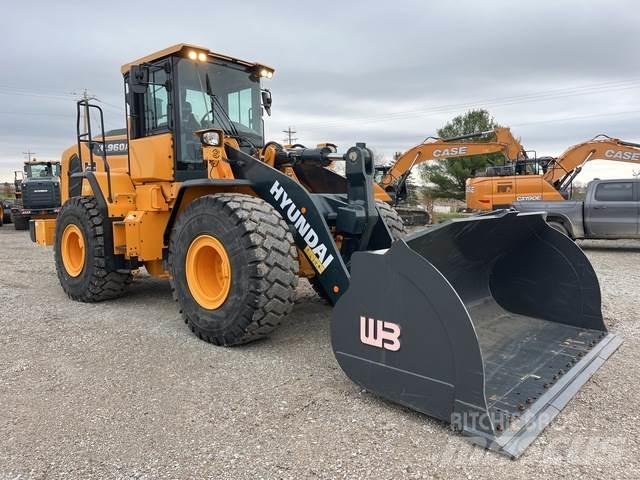Hyundai HL960A Колесни товарачи