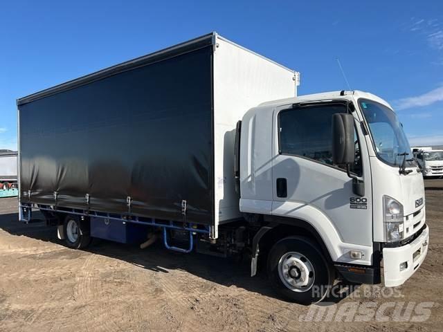 Isuzu FRR 600 Брезентови камиони
