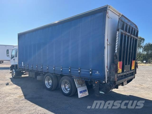 Isuzu FVR 950 Брезентови камиони
